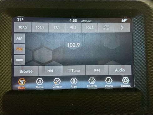 Used 2021 Jeep Gladiator Rubicon w/ LED Lighting Group AWD/4WD image 17