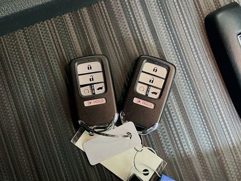 Used 2023 Honda Passport TrailSport image 32