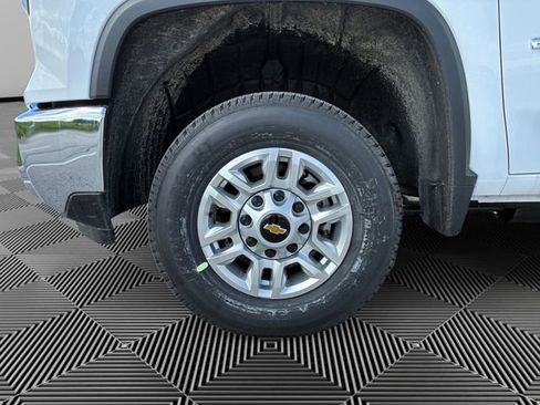 New 2026 Chevrolet Silverado 2500 W/T w/ WT Convenience Package AWD/4WD image 9