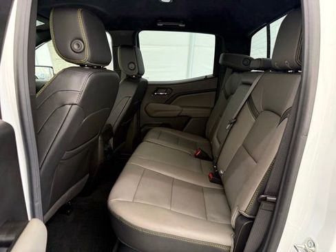 New 2026 Chevrolet Colorado ZR2 image 17