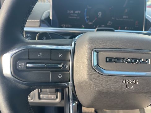 Used 2024 GMC Sierra EV Denali image 18