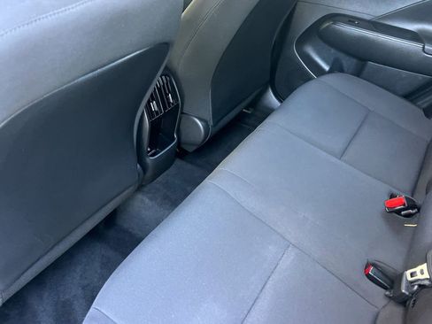 Used 2024 Hyundai Kona SEL AWD/4WD image 14