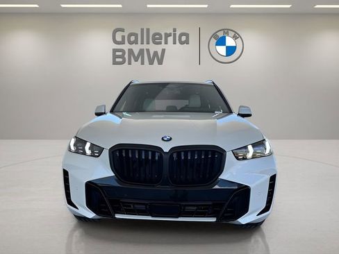 Used 2026 BMW X5 sDrive40i w/ M Sport Package RWD image 3