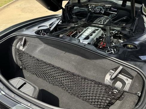 Used 2024 Chevrolet Corvette Stingray Preferred Cpe w/ Z51 Performance Package RWD image 33