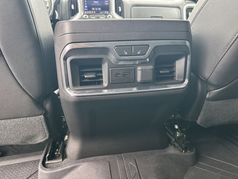 Used 2019 Chevrolet Silverado 1500 LTZ w/ LTZ Premium Package AWD/4WD image 22