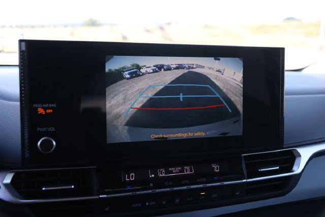 Used 2025 Toyota Sienna XLE w/ XLE Plus Package AWD/4WD image 20