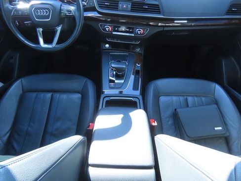 Used 2018 Audi Q5 2.0T Premium image 9