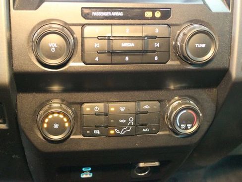 Used 2022 Ford F250 XLT image 25