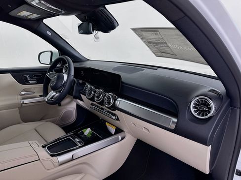 New 2026 Mercedes-Benz GLB 250 image 29