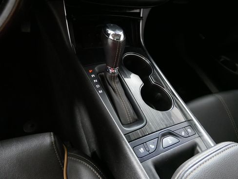 Used 2019 Chevrolet Impala Premier w/ Premier Convenience Package image 24