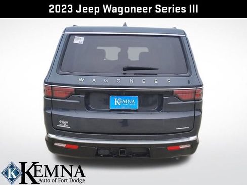 Used 2023 Jeep Wagoneer Series III w/ Premium Group I image 5
