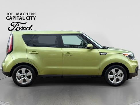 Used 2019 Kia Soul FWD image 3