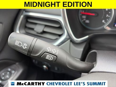Used 2020 Chevrolet Equinox LT w/ Midnight Edition FWD image 21