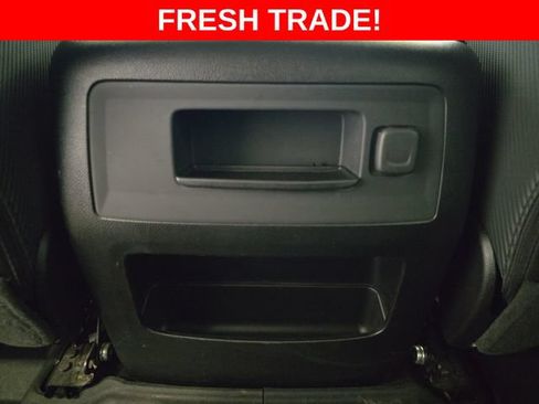 Used 2017 GMC Sierra 2500 SLT w/ All Terrain HD Package AWD/4WD image 34