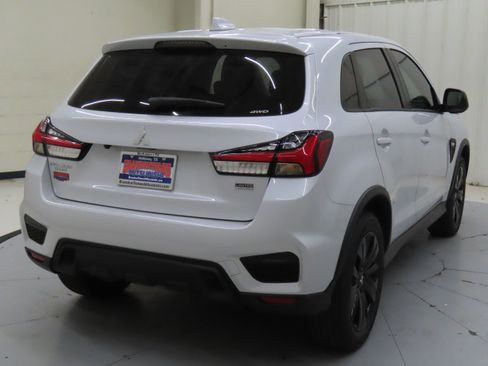 New 2025 Mitsubishi Outlander Sport LE image 3