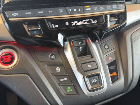 Used 2025 Honda Odyssey Sport-L image 31