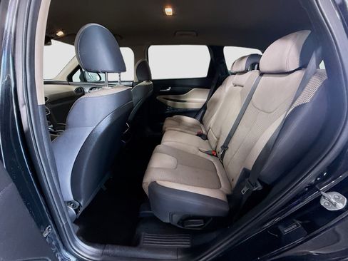 Used 2020 Hyundai Santa Fe SEL image 25