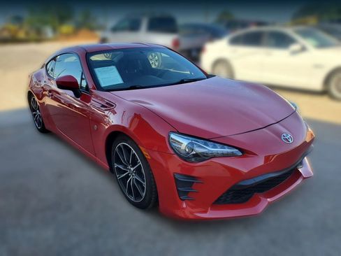 Used 2017 Toyota 86 image 10