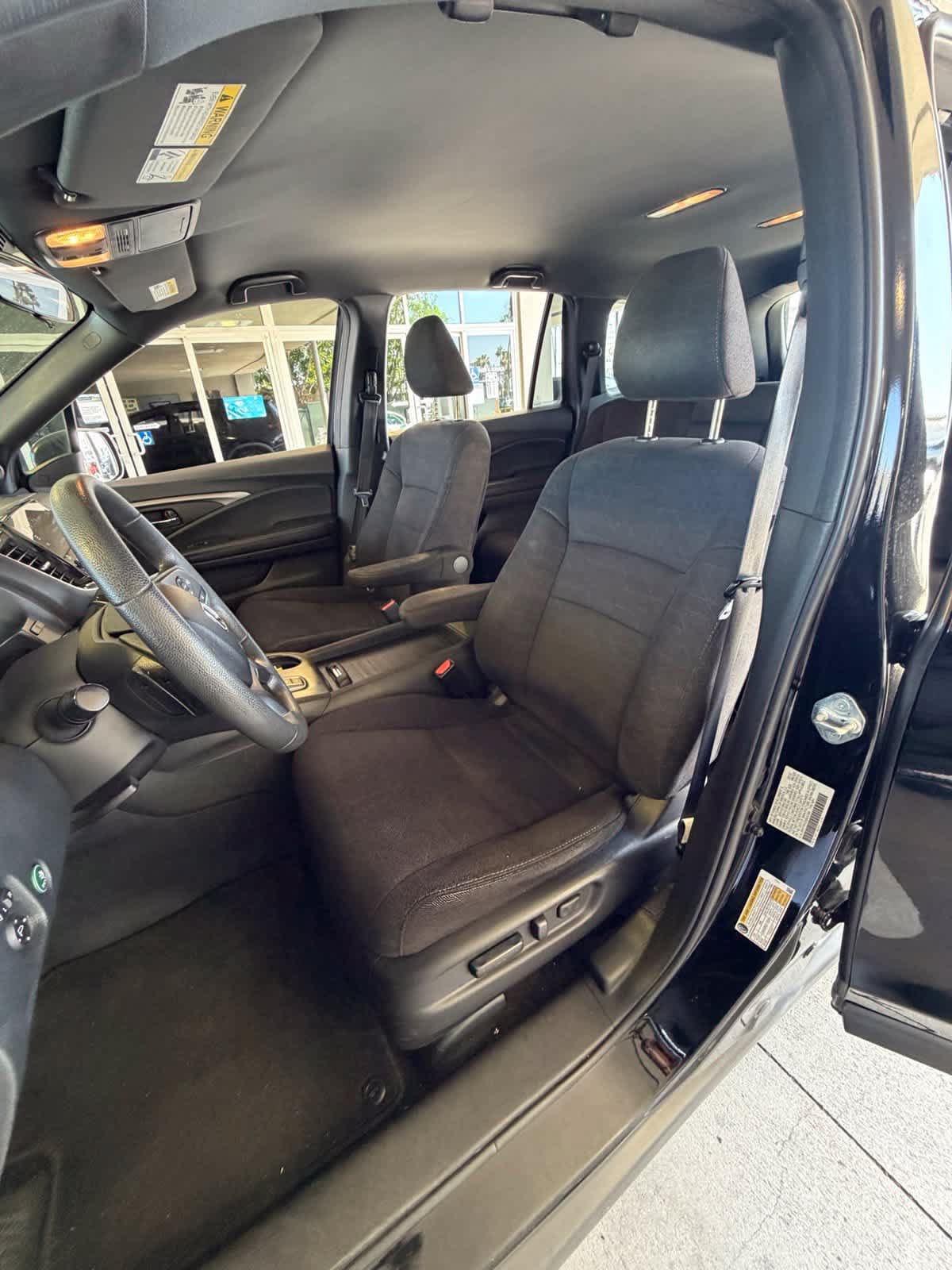 Used 2022 Honda Pilot Sport image 13