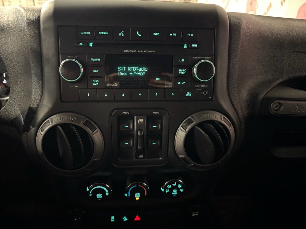 Used 2017 Jeep Wrangler Unlimited Sport AWD/4WD image 25
