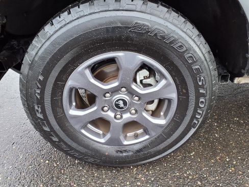 Used 2025 Ford Bronco Big Bend image 11