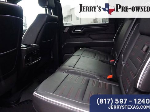 Used 2024 GMC Sierra 2500 AT4X image 21
