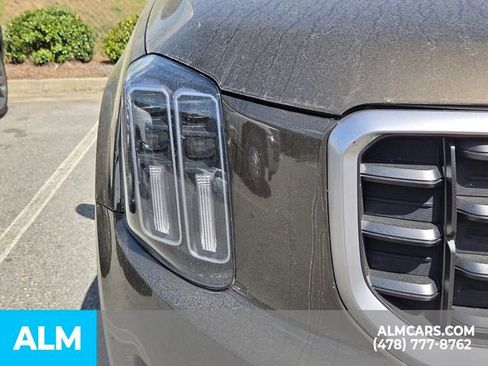 Used 2025 Kia Telluride S image 21