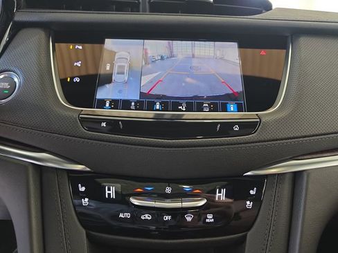 New 2026 Cadillac XT5 Sportv w/ LPO, Floor Liner Package image 22