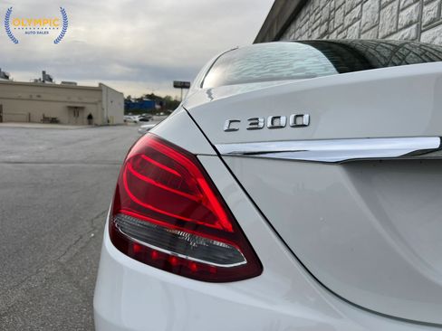 Used 2016 Mercedes-Benz C 300 Sedan image 16