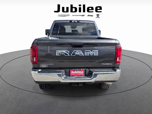 New 2026 RAM 2500 Big Horn AWD/4WD image 3