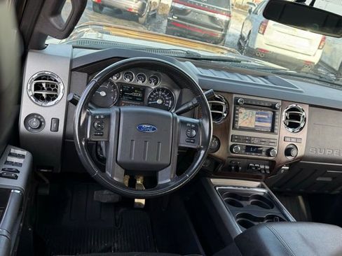Used 2011 Ford F350 Lariat w/ Chrome Pkg image 5