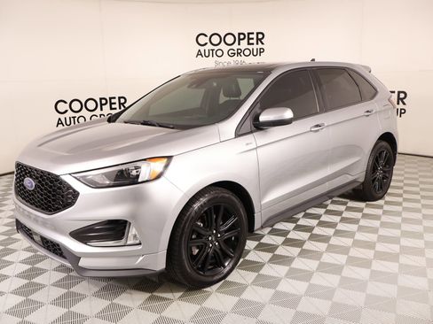 Used 2022 Ford Edge ST-Line w/ Class II Trailer Tow Package AWD/4WD image 10