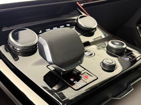 Certified 2023 Land Rover Range Rover Sport SE Dynamic image 19