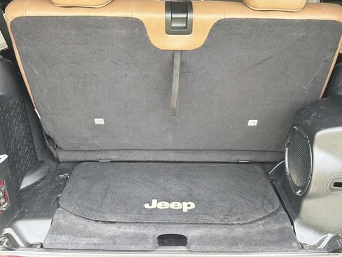 Used 2012 Jeep Wrangler Sahara w/ Connectivity Group AWD/4WD image 19