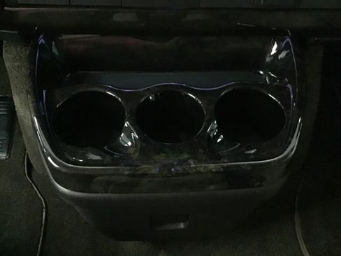 Used 2023 Chevrolet Express 2500 image 29