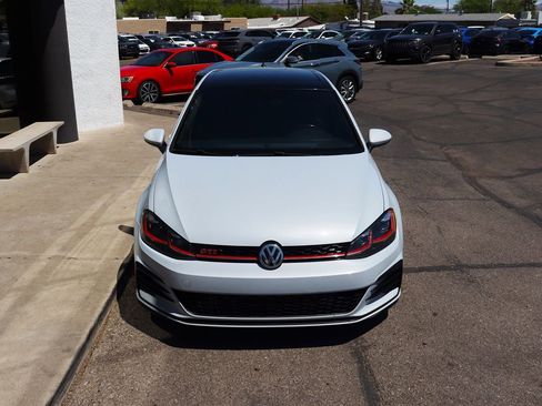 Used 2019 Volkswagen GTI SE w/ SE Experience Package image 15