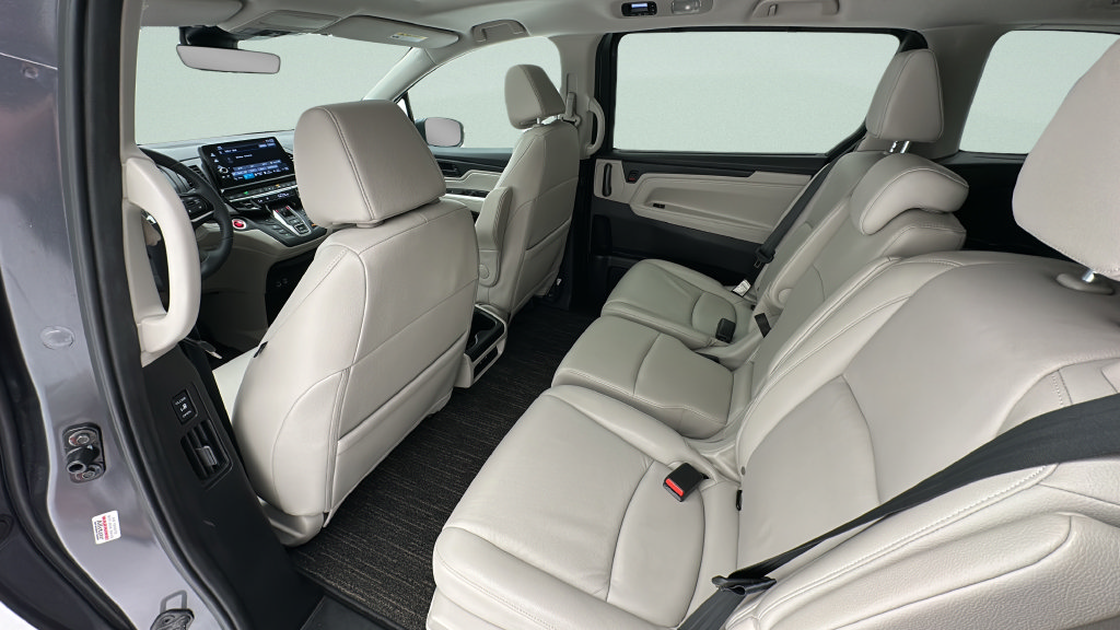 Used 2025 Honda Odyssey EX-L image 11