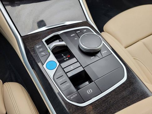 Used 2024 BMW i4 eDrive35 w/ Premium Package RWD image 26