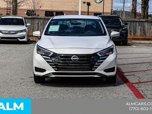 Used 2025 Nissan Versa SV w/ Trunk Package FWD image 12