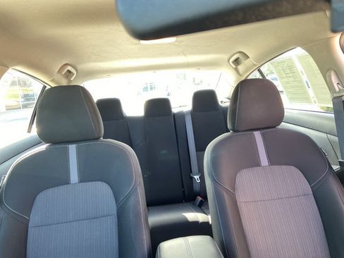 Used 2024 Nissan Sentra SV FWD image 19