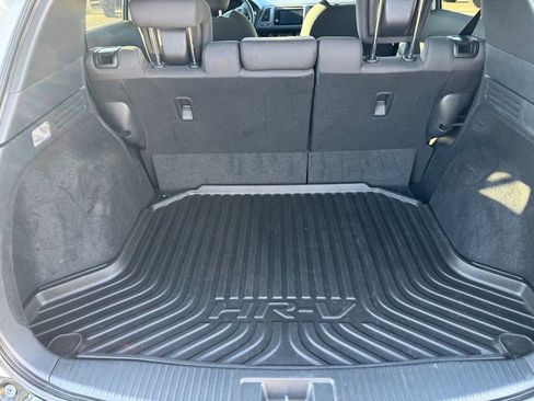 Used 2022 Honda HR-V Sport image 15