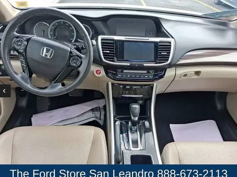 Used 2017 Honda Accord EX-L image 14