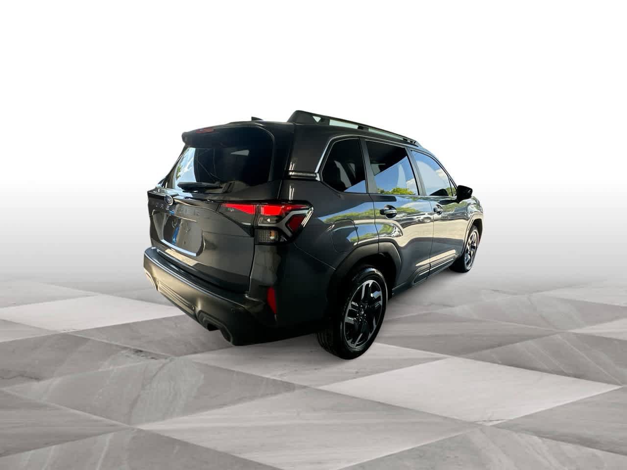 Used 2025 Subaru Forester Limited AWD/4WD image 8