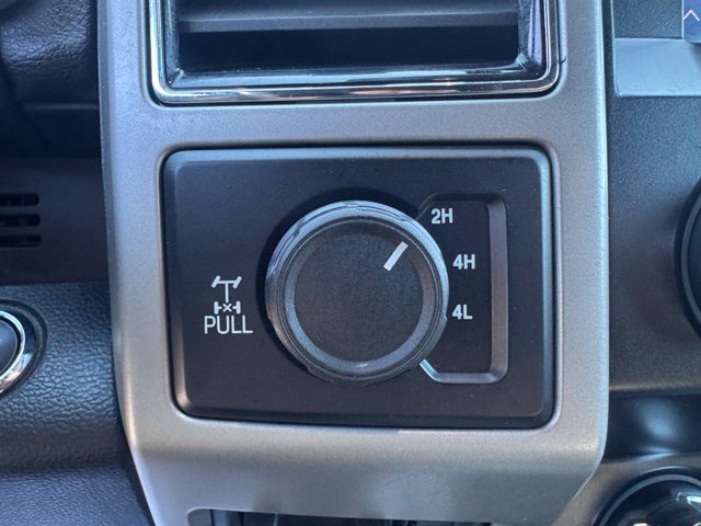 Used 2021 Ford F350 Lariat w/ Lariat Ultimate Package AWD/4WD image 31