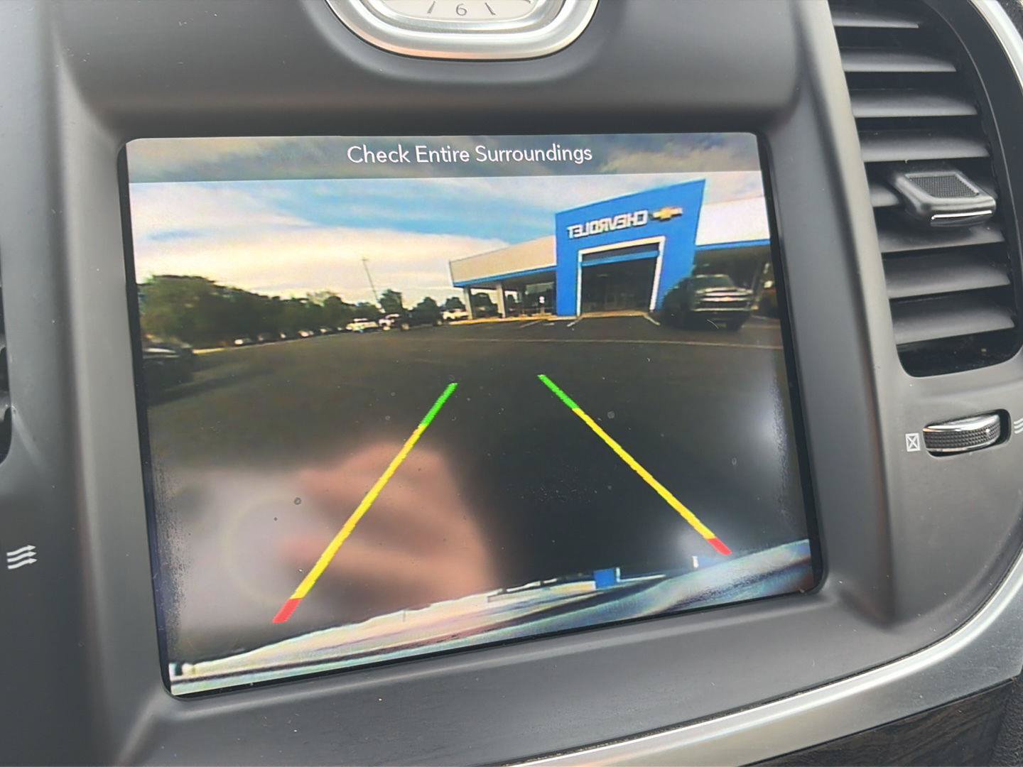 Used 2017 Chrysler 300 C w/ Safetytec Plus Group RWD image 26