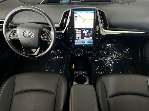 Certified 2021 Toyota Prius Prime Limited w/ Carpet Mat Package (TMS) image 12