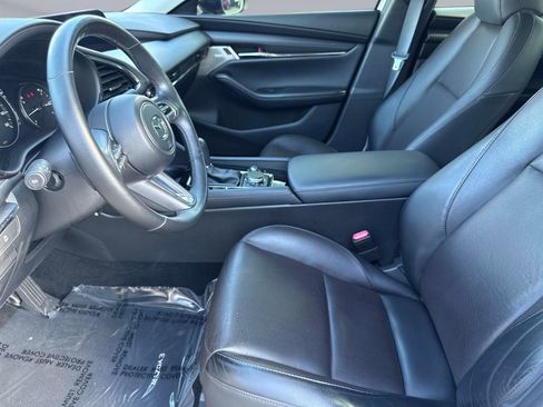 Certified 2023 MAZDA MAZDA3 2.5 Turbo Sedan w/Premium Plus image 17