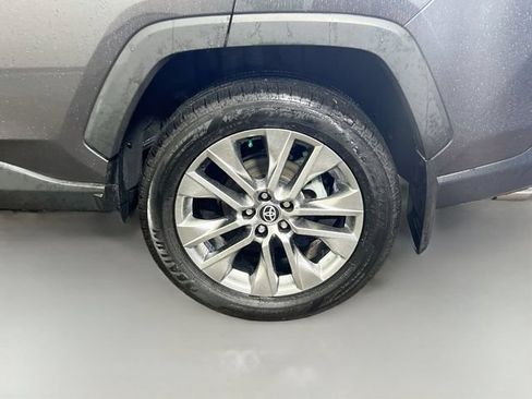 Used 2024 Toyota RAV4 XLE Premium FWD image 25