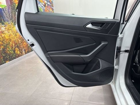 Used 2024 Volkswagen Jetta S image 32