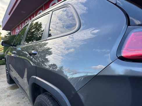 Used 2023 Jeep Cherokee Altitude Lux image 20